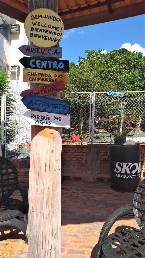 Casarao Hostel Cuiaba Kültér fotó